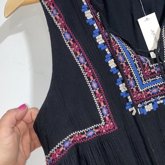 Blue Rain Francesca’s embroidered dress tassel detail small‎ NWT lined black - Picture 4 of 7